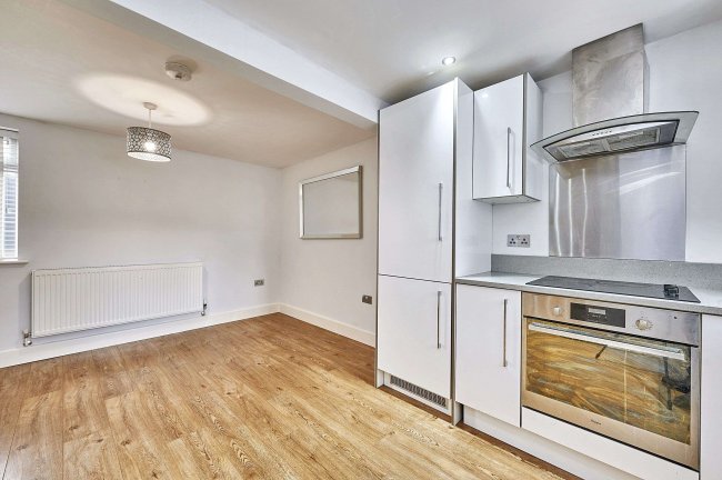 2 Woodfield Mews, Woodfield Terrace, Stanstead, Essex, CM24 8SW 9