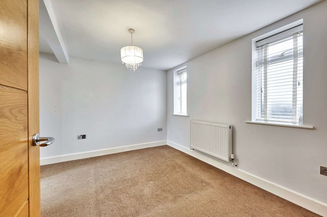 2 Woodfield Mews, Woodfield Terrace, Stanstead, Essex, CM24 8SW 9