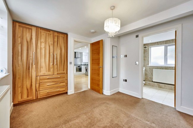 2 Woodfield Mews, Woodfield Terrace, Stanstead, Essex, CM24 8SW 9