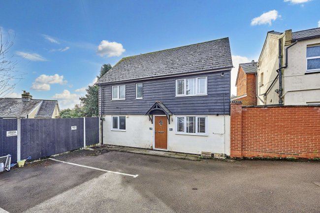 2 Woodfield Mews, Woodfield Terrace, Stanstead, Essex, CM24 8SW 9
