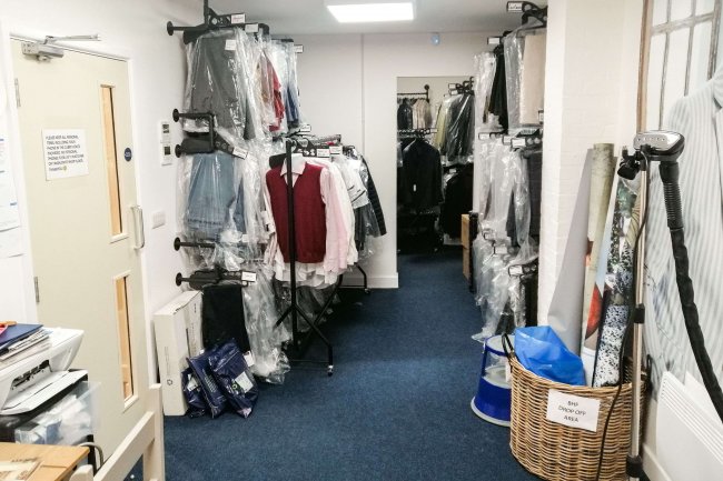 19–21 Bell Street, Henley on Thames, Oxfordshire, RG9 2BA 2