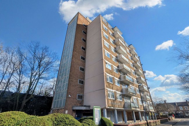 1 Milton Court Road, New Cross, London SE14 6JL 2