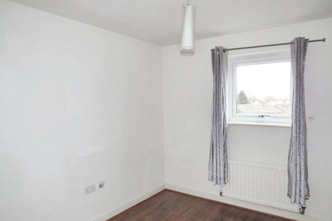 20 Fields New Road, Chadderton, Oldham, OL9 8BP 3