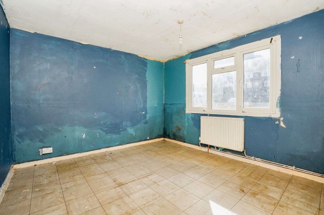 26 Hill Ground, Frome, Somerset, BA11 3AN 10