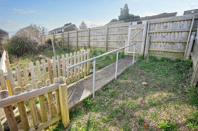 26 Hill Ground, Frome, Somerset, BA11 3AN 10