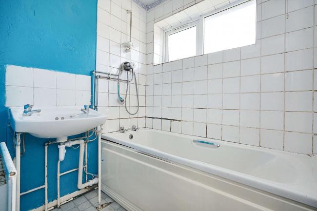 136 Inham Road, Beeston, Nottingham, Nottinghamshire, NG9 4HY 8