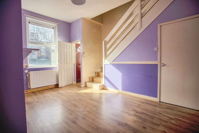 126 Wellington Street, Preston, Lancashire, PR1 8TR 2