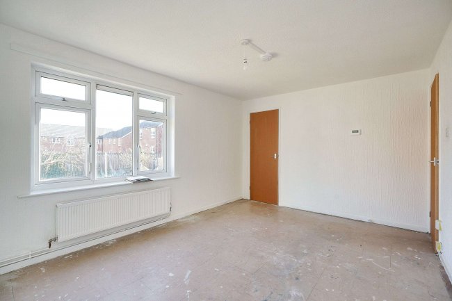 4 Francis Street, Nottingham, Nottinghamshire, NG7 4GB 8