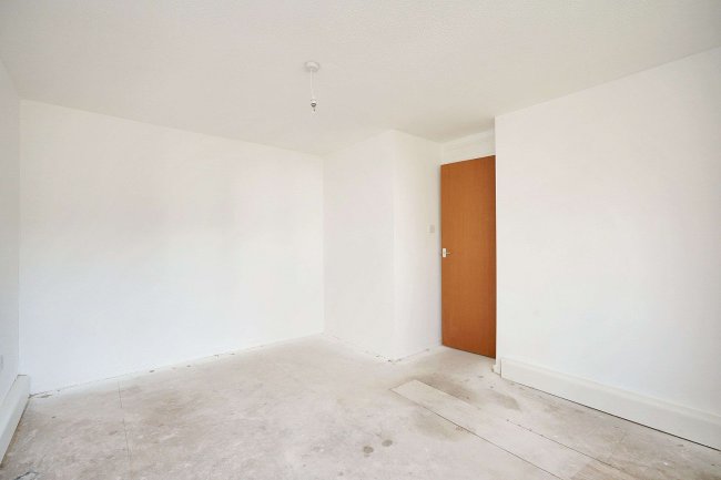 4 Francis Street, Nottingham, Nottinghamshire, NG7 4GB 8