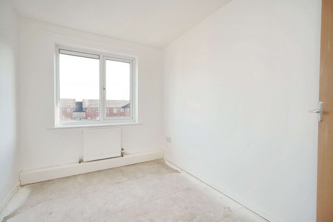 4 Francis Street, Nottingham, Nottinghamshire, NG7 4GB 8