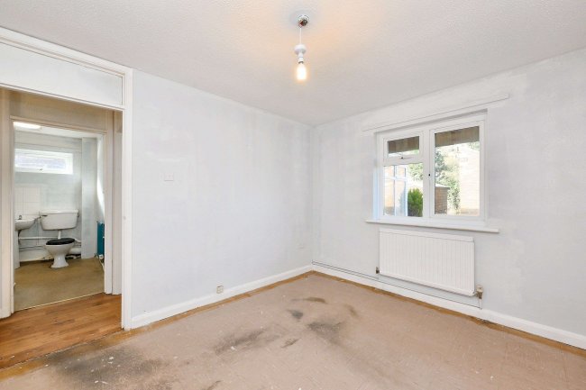 42 The Crescent, St Ives, Cambridgeshire, PE27 6TA 3