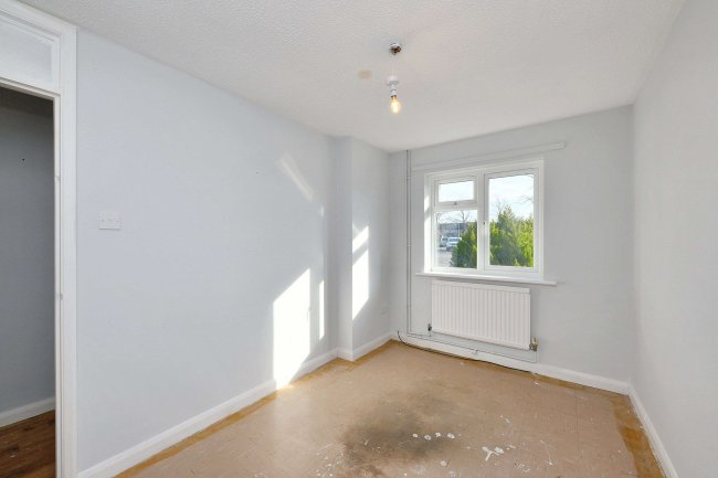 42 The Crescent, St Ives, Cambridgeshire, PE27 6TA 3