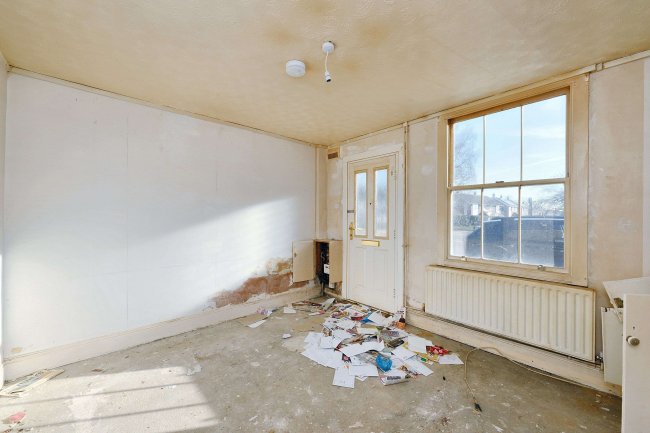 257 Great North Road, East Socon, St Neots, Cambridgeshire, PE19 8BN 1