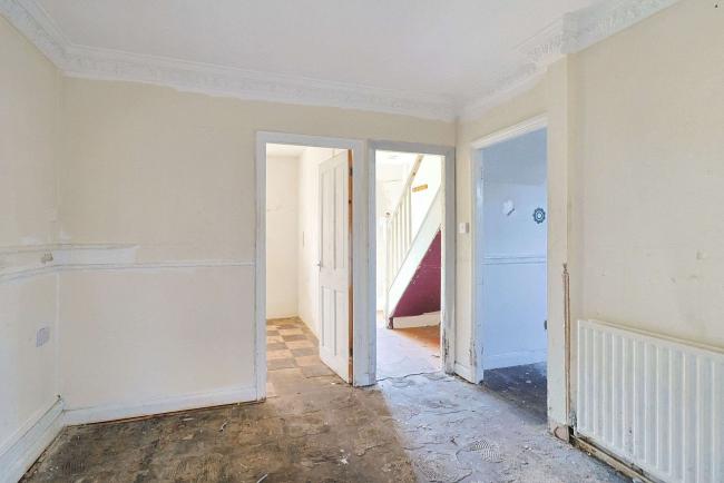 231 Aldermoor Road, Aldermoor, Southampton, SO16 5NS 2