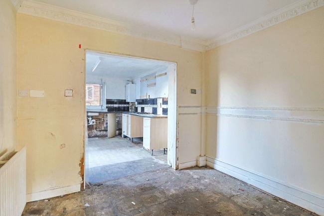 231 Aldermoor Road, Aldermoor, Southampton, SO16 5NS 2