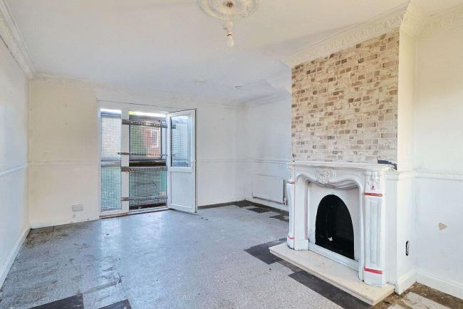 231 Aldermoor Road, Aldermoor, Southampton, SO16 5NS 2