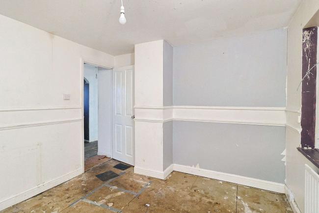 231 Aldermoor Road, Aldermoor, Southampton, SO16 5NS 2