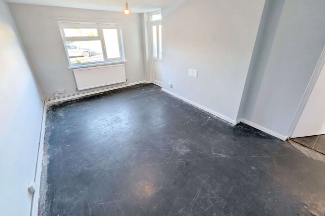 1 Hawthorne House, Saunders Close, Huntingdon, Cambridgeshire, PE29 7AJ 4