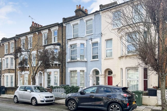 17A Raeburn Street, Brixton, SW2 5QT 8
