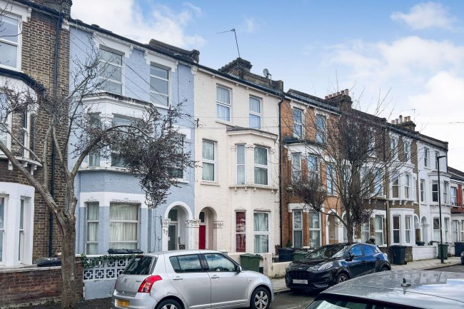 17A Raeburn Street, Brixton, SW2 5QT 8