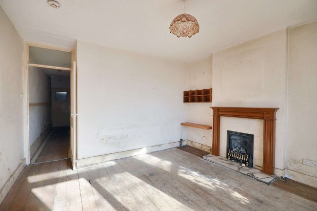 29A Harvist Road, Queens Park, London, NW6 6EU 1