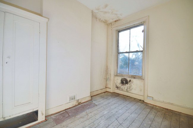 29A Harvist Road, Queens Park, London, NW6 6EU 1