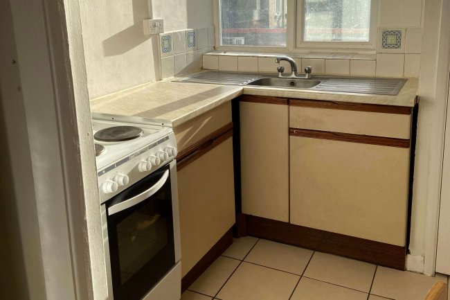 503 Dallow Road, Luton, Bedfordshire, LU1 1UN 9