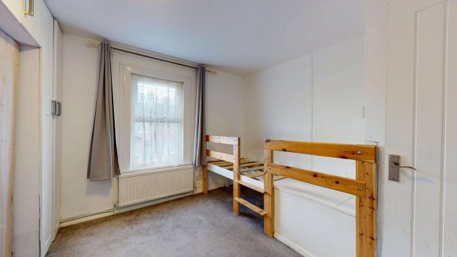 66a Queens Road, Slough, Berkshire, SL1 3QP 4