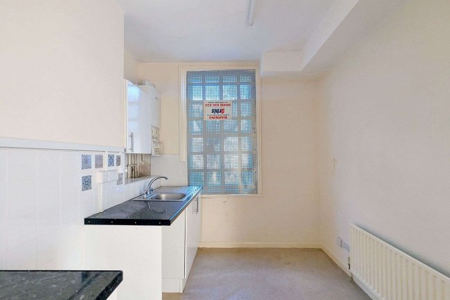 19B Tadmor Street, London W12 8AH 9