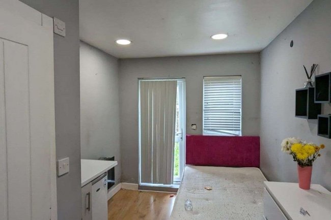 113 & 113A Cowper Road, London, W7 1EL 4