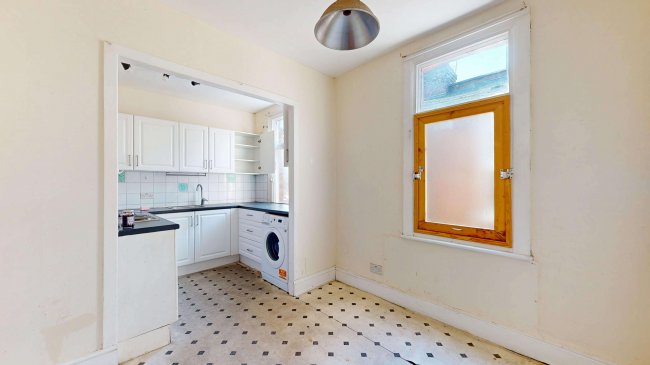 6 Crown Terrace, Cricklewood Lane, Cricklewood, London, NW2 1EY 1