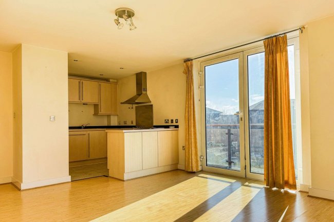 Flat 11, Ranger Court,  1 Ocean Way, Southampton,  SO14 3AG 7