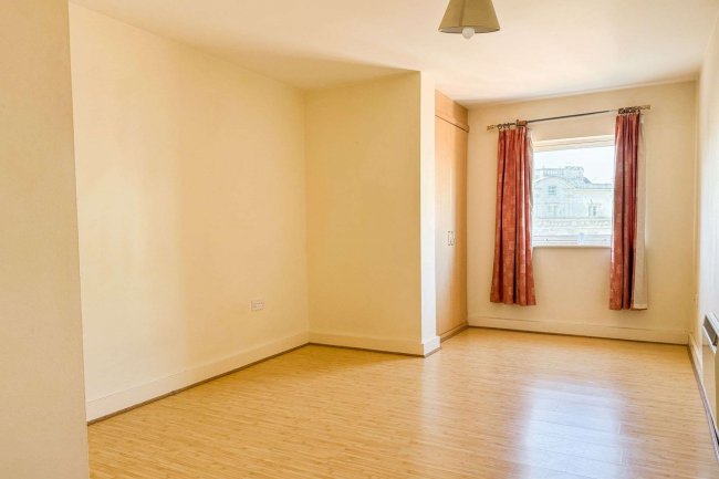 Flat 11, Ranger Court,  1 Ocean Way, Southampton,  SO14 3AG 7