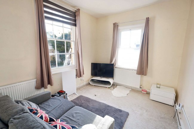 Ivy House, 2 Wharf Lane, Bourne End, Buckinghamshire, SL8 5RU 6