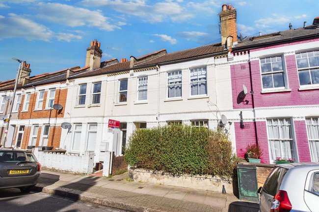 Ground Floor Flat, 30 Gilbey Road, Tooting Bec, London, SW17 0QF 7