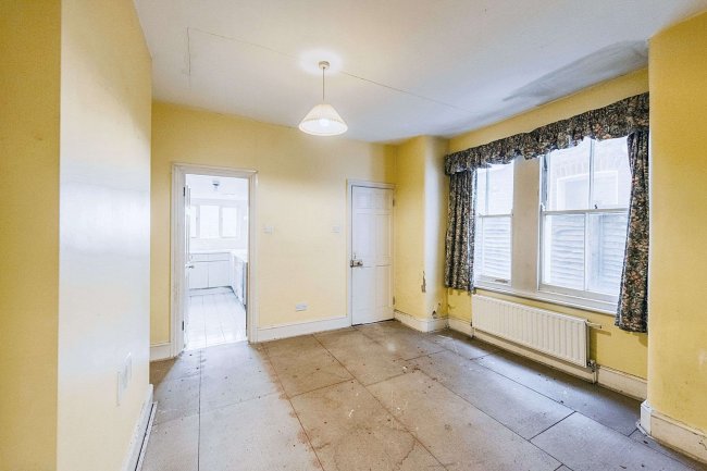 Ground Floor Flat, 30 Gilbey Road, Tooting Bec, London, SW17 0QF 7