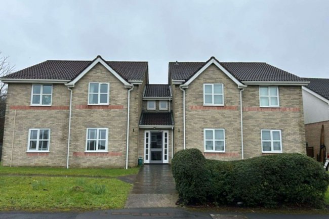 5 Ffordd Cynghordy, Llansamlet, Abertawe, SA7 9QF 7