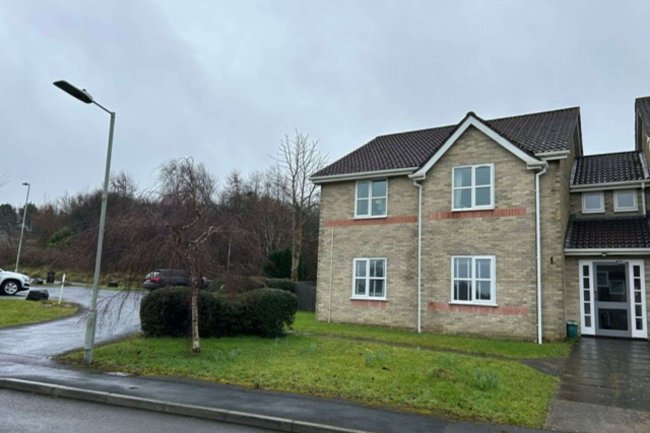 5 Ffordd Cynghordy, Llansamlet, Abertawe, SA7 9QF 7