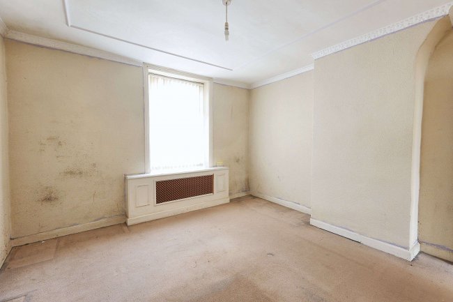 20 Perry Street, Darwen, Lancashire, BB3 3DG 4