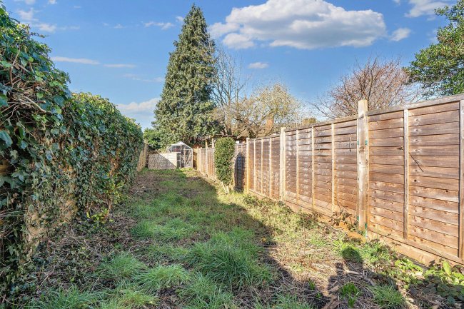 40 High Street, Wargrave, Reading RG10 8BY 4