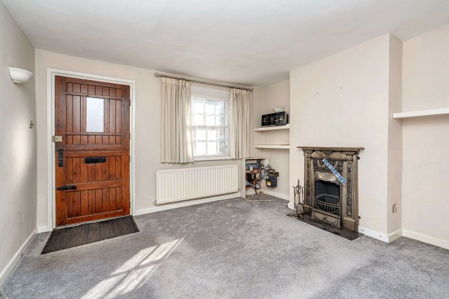 40 High Street, Wargrave, Reading RG10 8BY 4