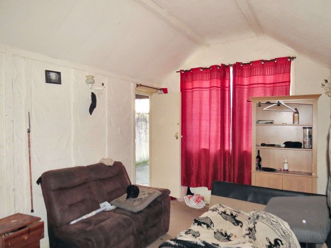 146 Waterloo Road, Blackpool, Lancashire, FY4 2AF 7