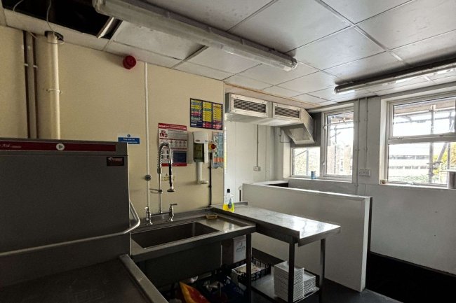 14-16 Mary Arches Street, Exeter, EX4 3AZ 8