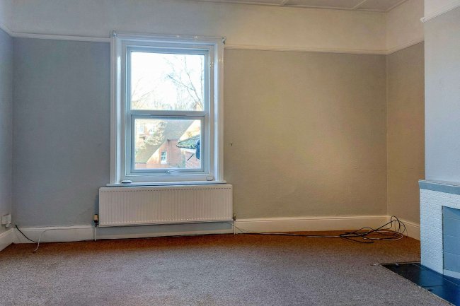 6b Radnor Park Road, Folkstone, Kent, CT19 5AU 3