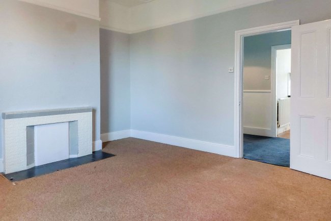 6b Radnor Park Road, Folkstone, Kent, CT19 5AU 3