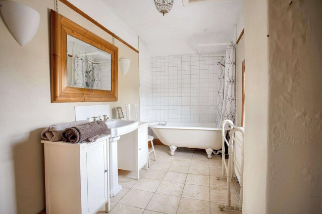 1 Top Locks, Wheat Lane, Lathom, Lancashire L40 4BF 4