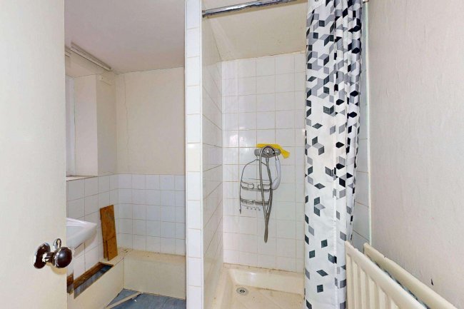 40A, 40B and 40C Copleston Road, East Dulwich, London, SE15 4AD 4