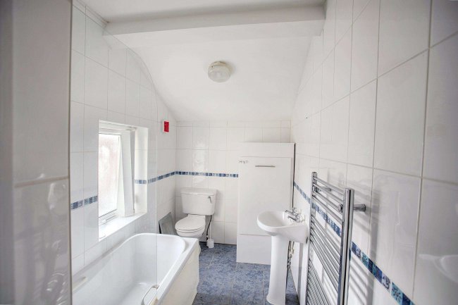 17 and 17a Albert Terrace, Higher Walton, Preston, PR5 4DT 7