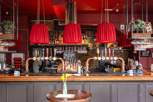 600 Kingsland Road, Dalston, London E8 4AH 8