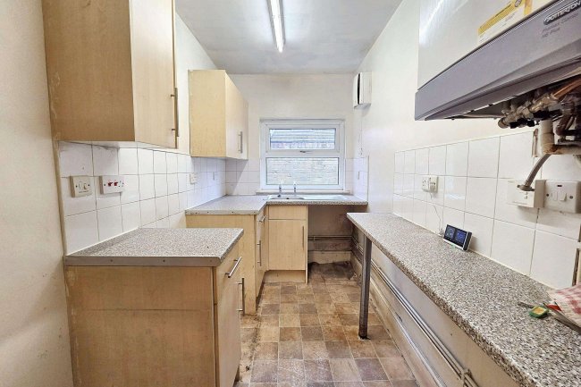 61 Duchy Street, Salford, Greater Manchester, M6 5LS 7